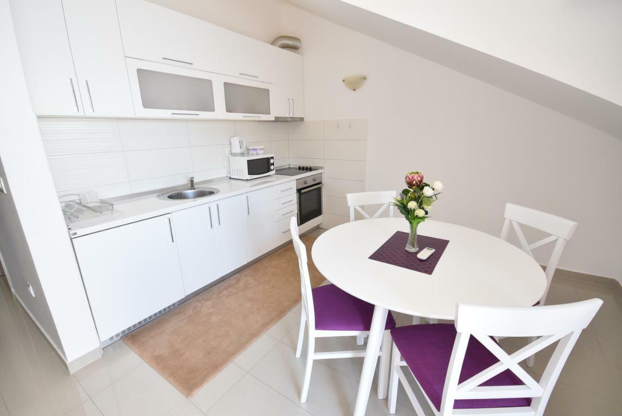 Grifone Coastline Apartman Herceg Novi Kültér fotó
