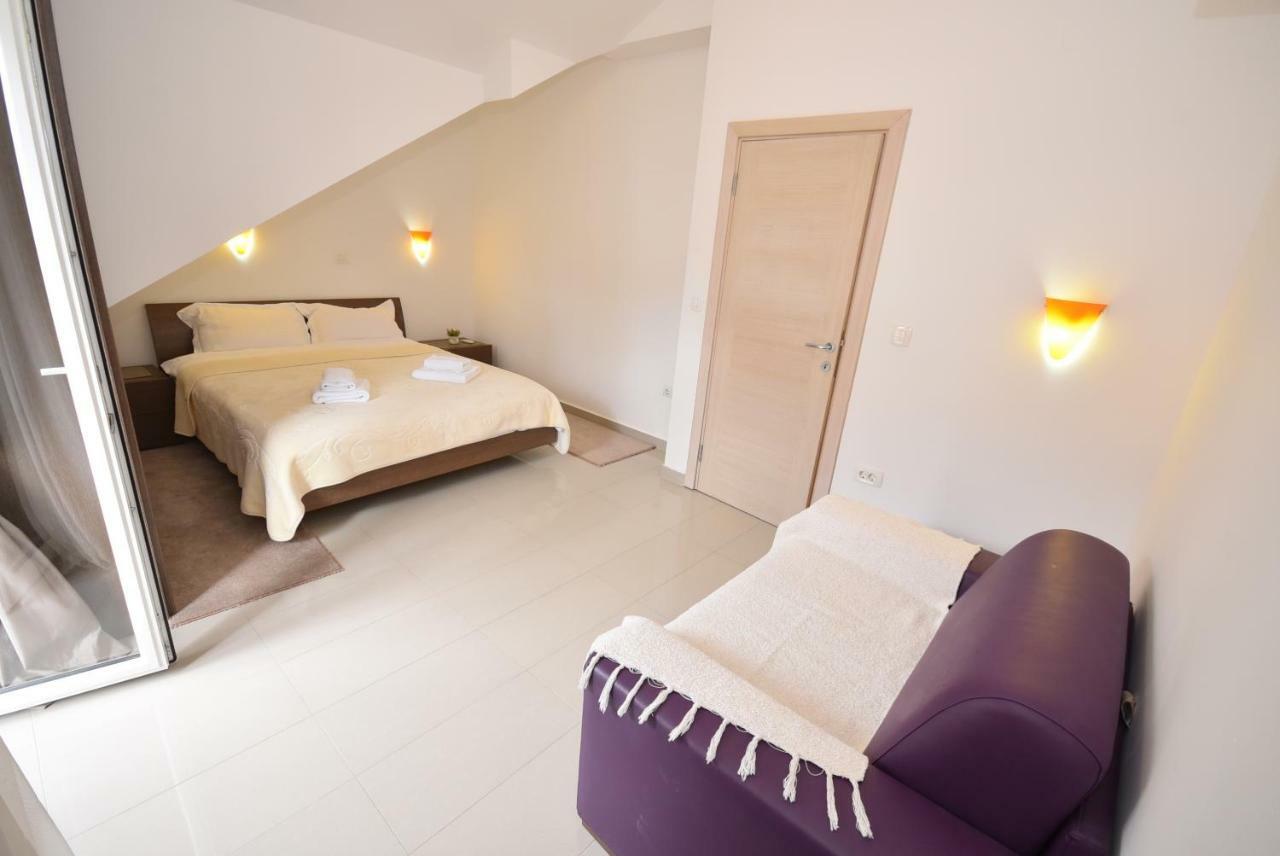 Grifone Coastline Apartman Herceg Novi Kültér fotó